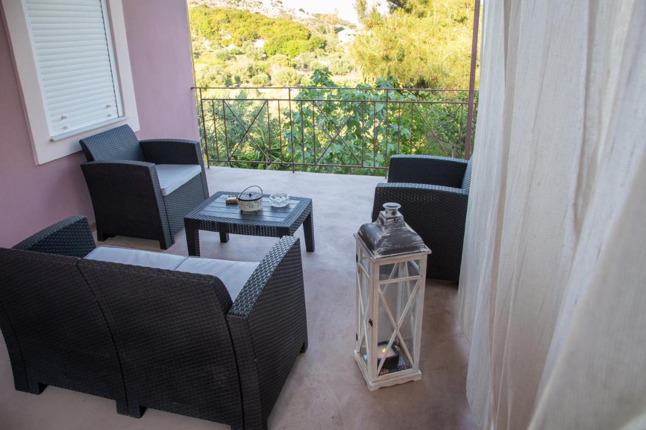 Jerma'S House Apartment Lixouri Ngoại thất bức ảnh